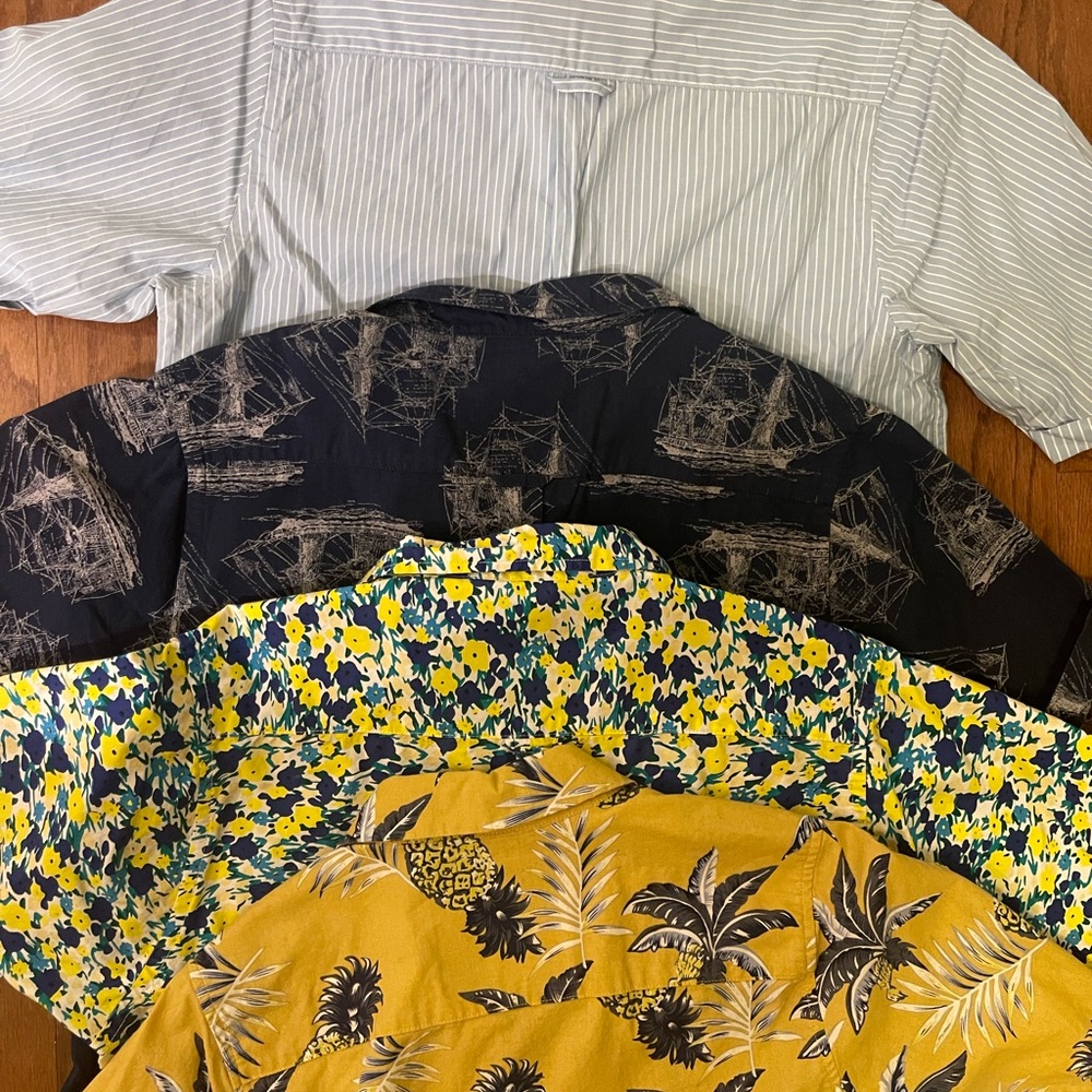 4 Peau de Loup Size 10 Short-sleeve Button Ups - Picture 2 of 3